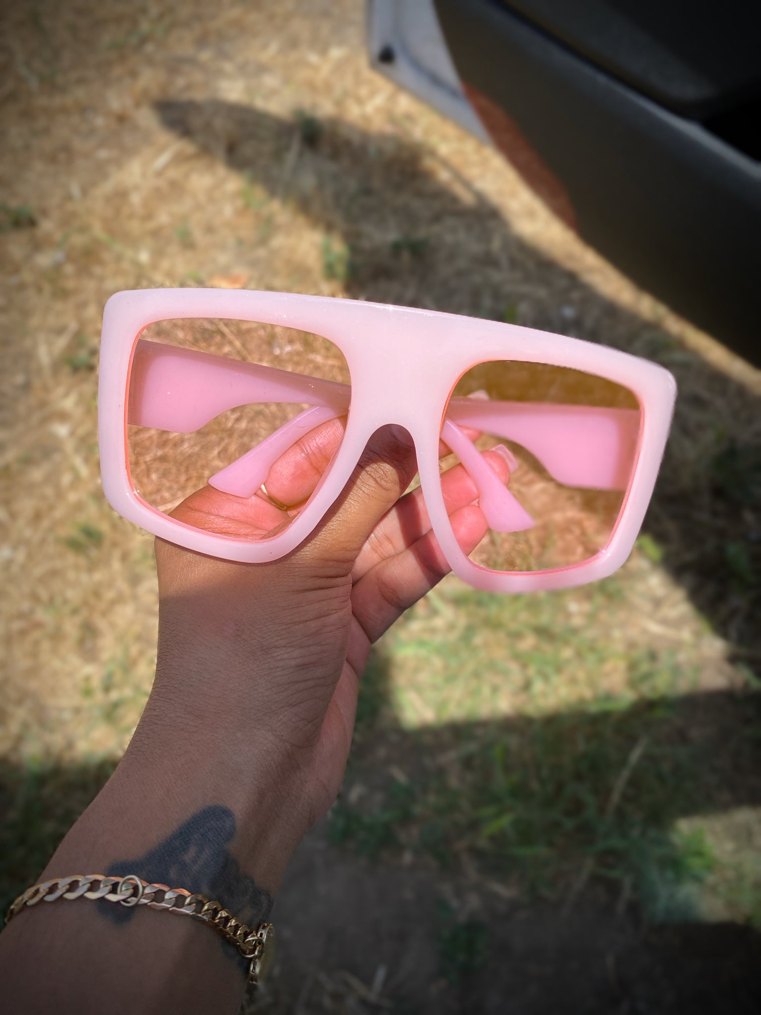 IT Girl Shades